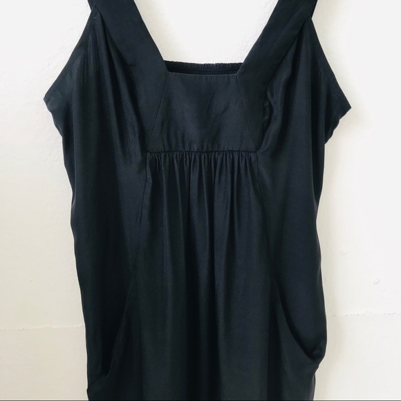 Alice and Trixie Black Silk Dress with Pockets 🖤 - Picture 6 of 7